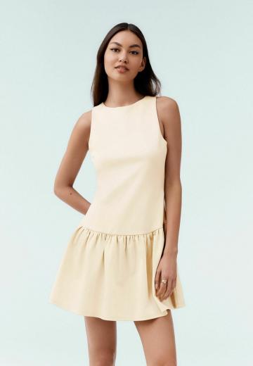 Короткое платье