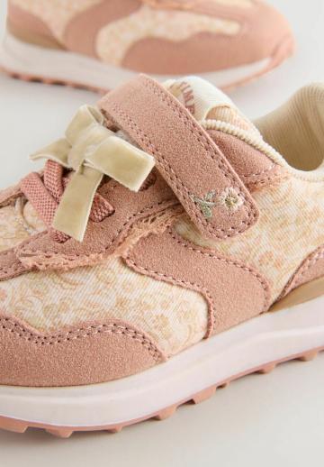 Детская обувь