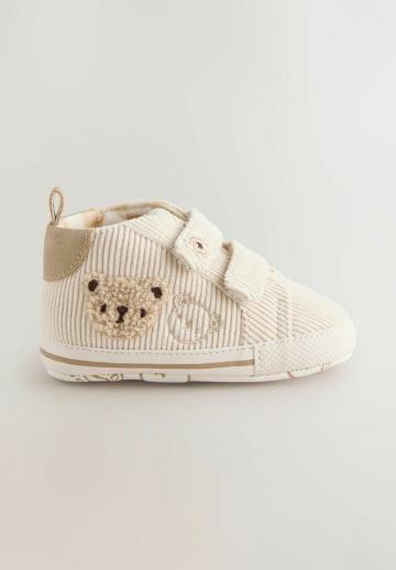 Детская обувь