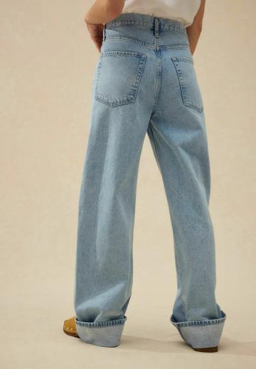 Прямые джинсы