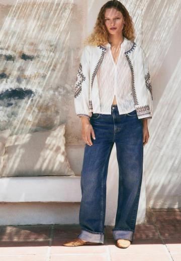 Прямые джинсы