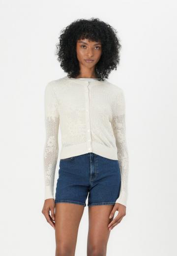 Вязаная кофта