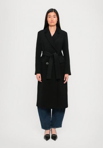 Шерстяное пальто