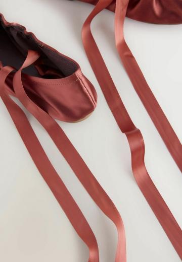 Спортивные балетки