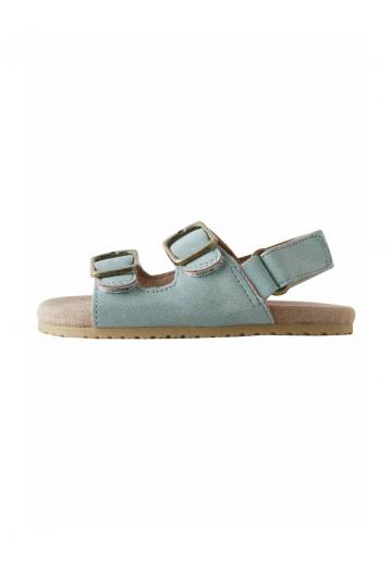 Детская обувь