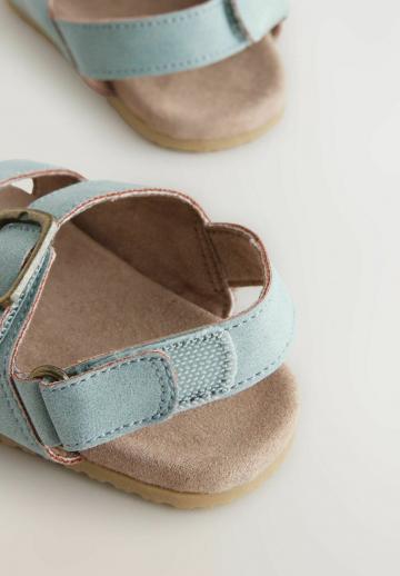 Детская обувь