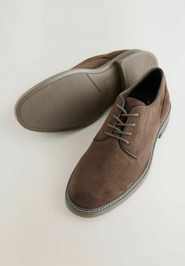 Ботинки на шнуровке