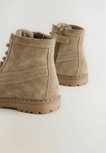 Детская обувь