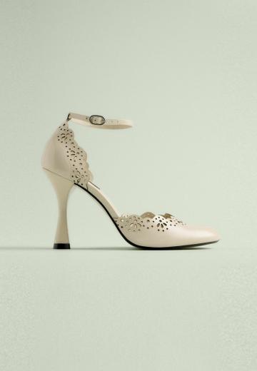 Туфли на высоком каблуке