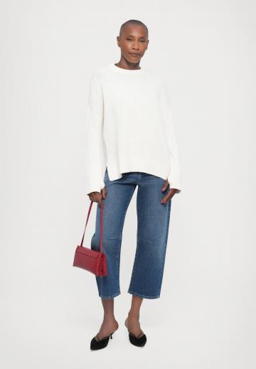 Длинный пуловер