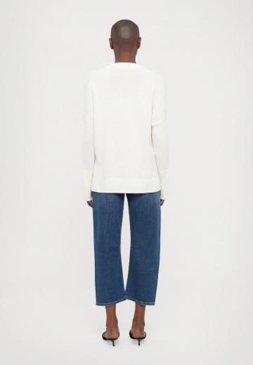 Длинный пуловер