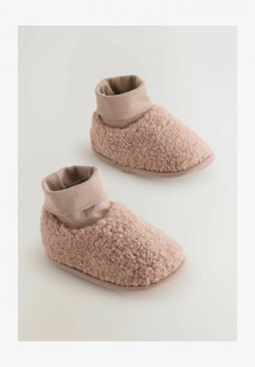 Детская обувь