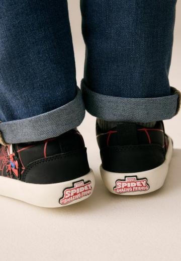 Детская обувь