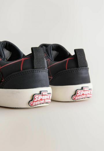 Детская обувь