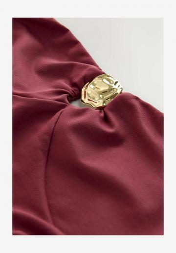 Топ без бретелек