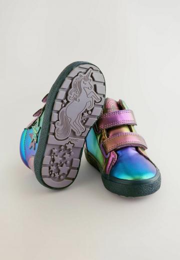 Детская обувь