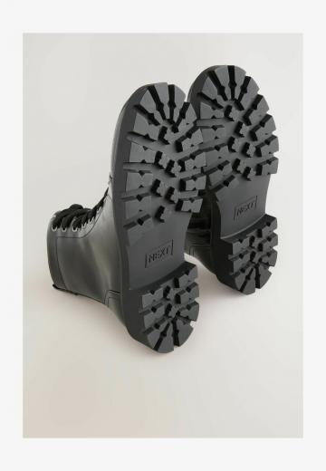 Широкие сапоги