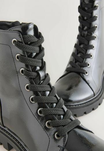 Широкие сапоги