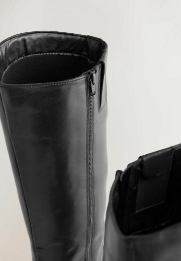 Широкие сапоги