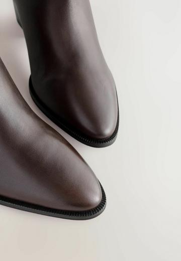 Широкие сапоги