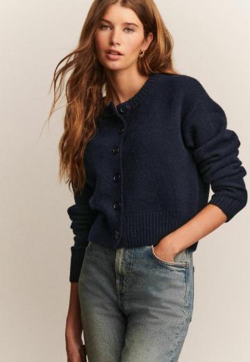 Жаккардовая вязаная кофта