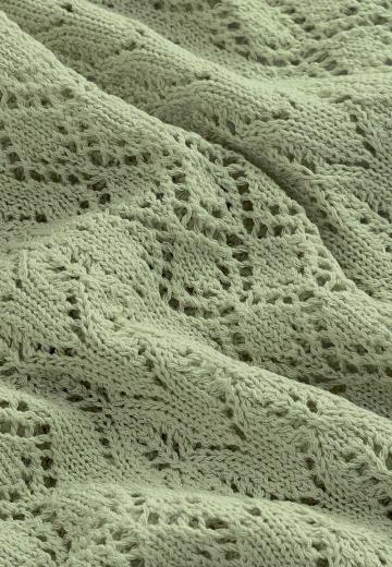 Вязаный жилет