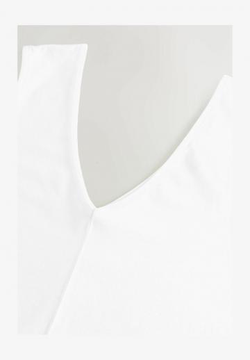 Короткое платье