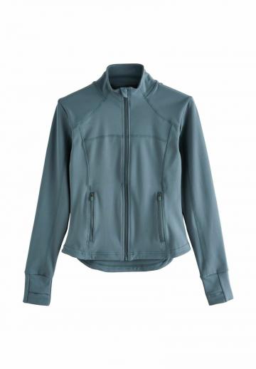 Спортивная куртка