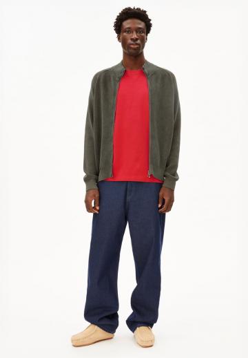 Вязаная кофта