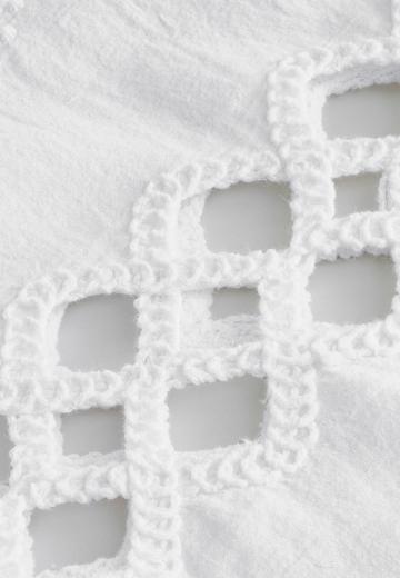 Платье без бретелек