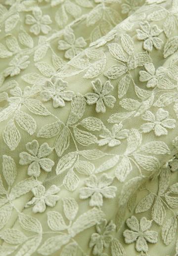 Платье без бретелек