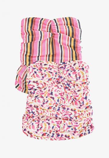 Слитный купальник