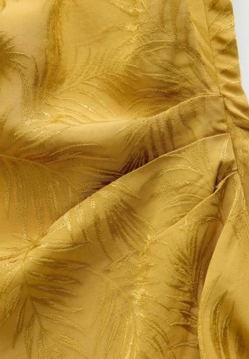 Блузка без рукавов