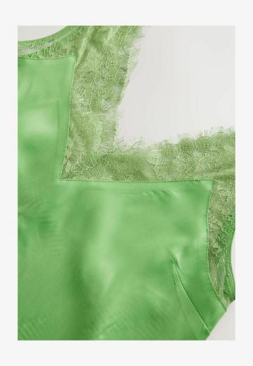 Кружевная блузка