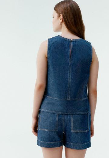Блузка без рукавов