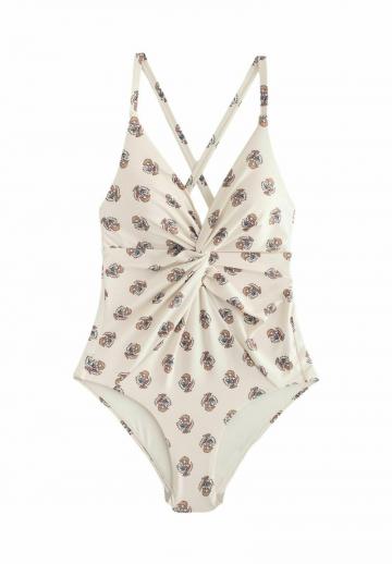 Слитный купальник