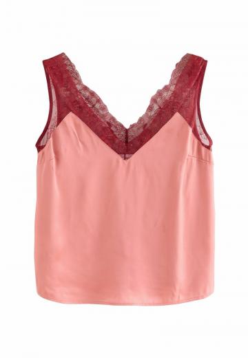 Блузка без рукавов