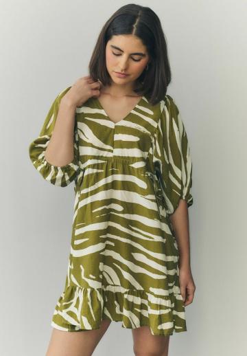 Короткое платье