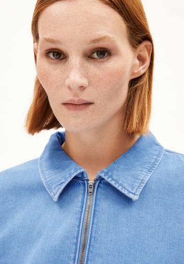 Джинсовая блузка