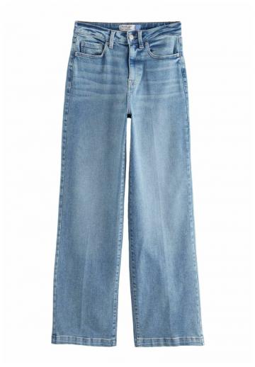 Клешеные джинсы