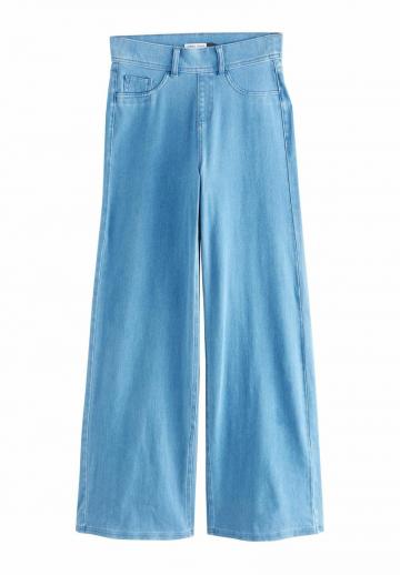 Клешеные джинсы