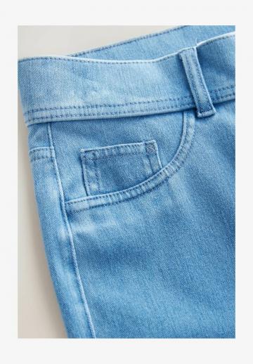 Клешеные джинсы