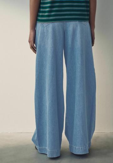 Свободные джинсы