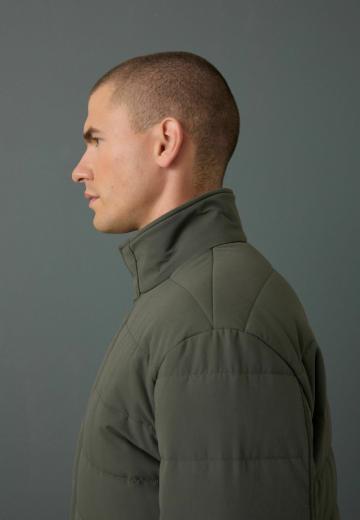 Зимняя куртка