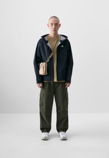 Куртка-дождевик