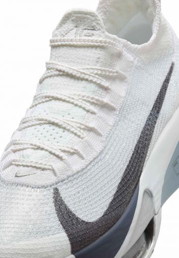 Беговые кроссовки