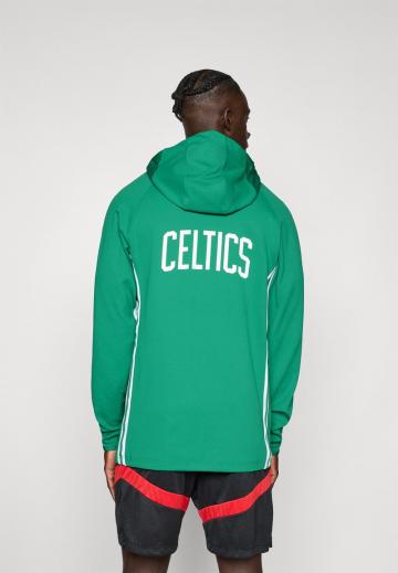 Спортивная кофта