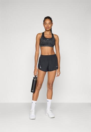 Спортивный бюстгальтер