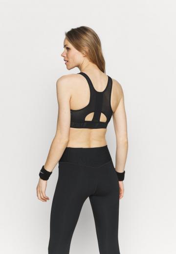 Спортивный бюстгальтер