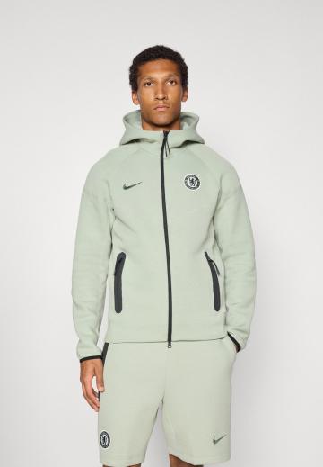 Спортивная кофта